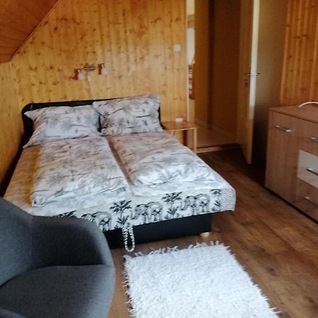 Goldenvendeghaz Villa Balatonszabadi Fürdőtelep Dış mekan fotoğraf