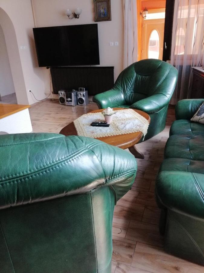 Goldenvendeghaz Villa Balatonszabadi Fürdőtelep Dış mekan fotoğraf